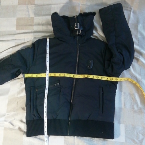 Mackage black down filled bomber jacket - Picture 3 of 7